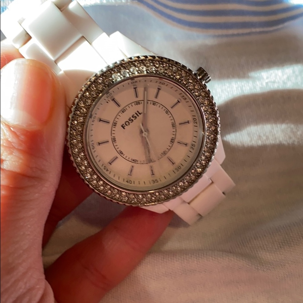 Fossil watch white